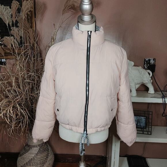 American Eagle Outfitters AEO AE Size Medium M Puffer Cropped Coat Reversible - Picture 2 of 15